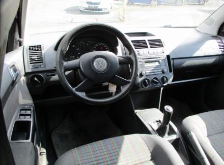 Volkswagen - Polo