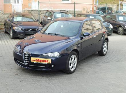 Alfa Romeo - 147