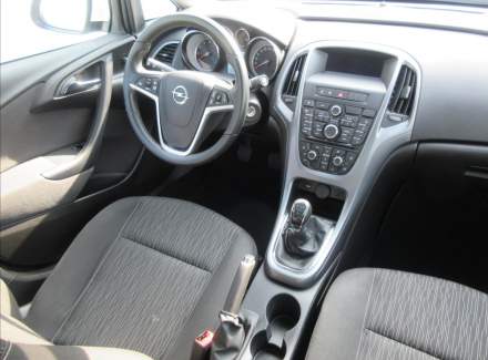 Opel - Astra