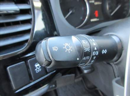 Mitsubishi - Outlander