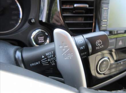 Mitsubishi - Outlander