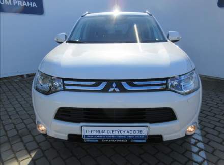 Mitsubishi - Outlander