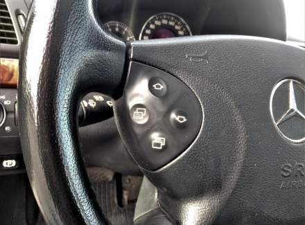 Mercedes-Benz - E-class