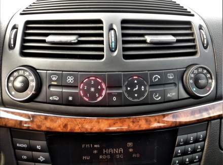 Mercedes-Benz - E-class