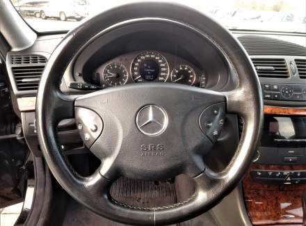 Mercedes-Benz - E-class