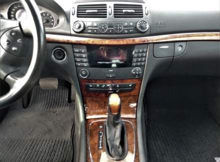 Mercedes-Benz - E-class