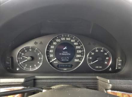 Mercedes-Benz - E-class