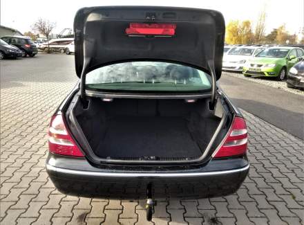 Mercedes-Benz - E-class